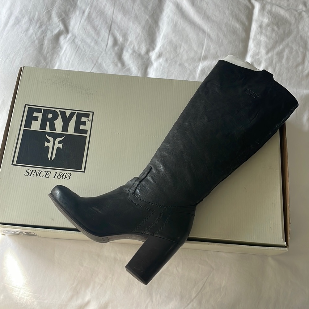 FRYE Boots